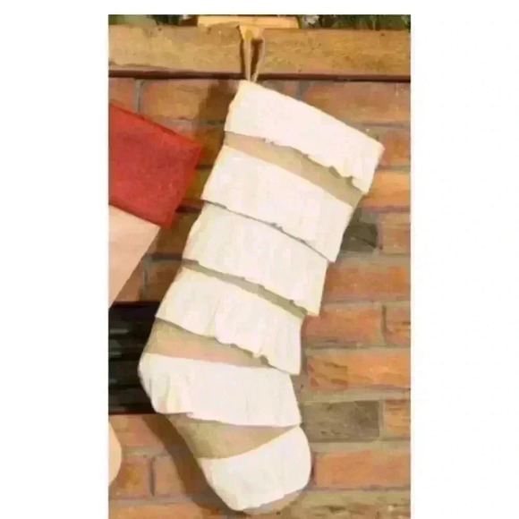 Glitzhome Modern Farmhouse Ruffle and Burlap Design Christmas Stockings Bundle - Picture 1 of 6